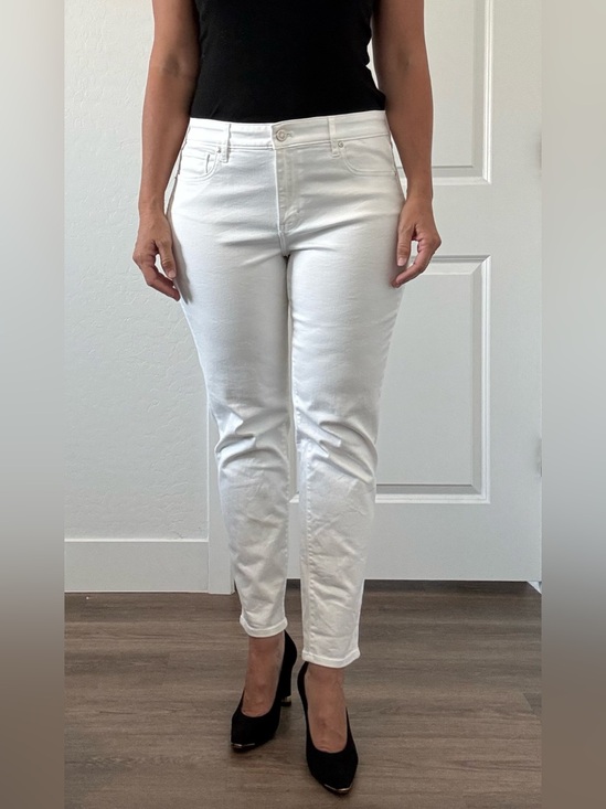 White House Black Market Denim - White House Black Market WHBM Mid-Rise Girlfriend White Skinny Ankle Jeans